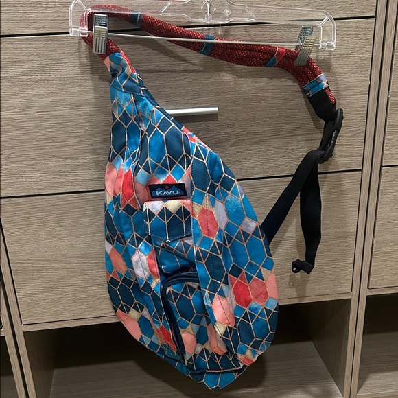 Kavu Other - Kavu Sling Bag in Blue Multi Geometric Print